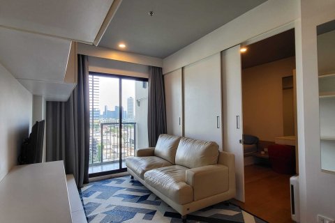 Studio in the Condo in Watthana, Bangkok, Thailand  № 162147 - photo 2