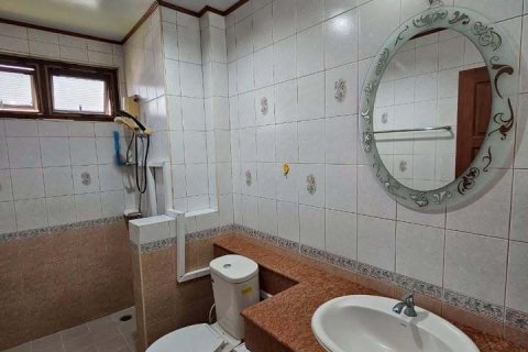 Дом в Бангкоке, Таиланд с 6 спальнями  № 162146 - фото 8