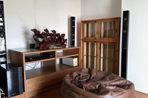 Condo in Samut Prakan, Thailand, 2 bedrooms  № 154287 - photo 8