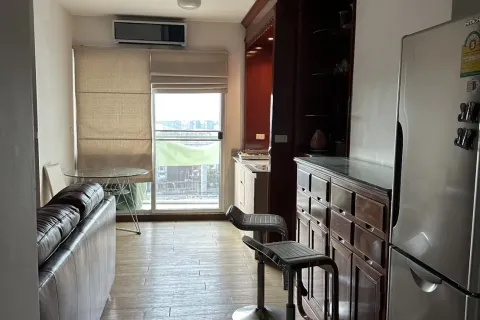 Condo in Samut Prakan, Thailand, 2 bedrooms  № 154287 - photo 2