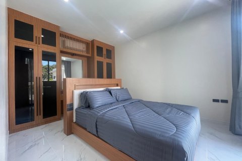 Villa in Phuket, Thailand 3 bedrooms № 154408 - photo 8
