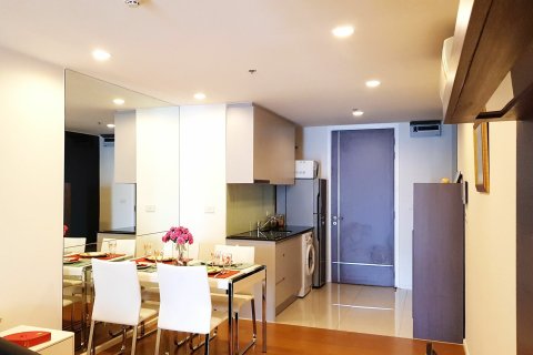 Studio dans le Condo à Watthana, Bangkok, Thaïlande  № 154405 - photo 1