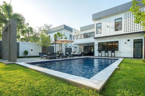 House in Chiang Mai, Thailand 4 bedrooms № 119989 - photo 25