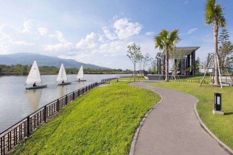 House in Chiang Mai, Thailand 6 bedrooms № 119991 - photo 6