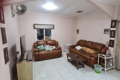 Дом в Паттайе, Таиланд с 3 спальнями  № 151217 - фото 1