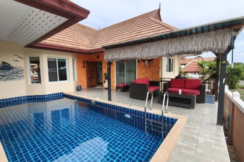 Вилла в Хуа Хине, Таиланд с 4 спальнями  № 151220 - фото 2