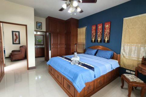 Вилла в Хуа Хине, Таиланд с 4 спальнями  № 151220 - фото 19