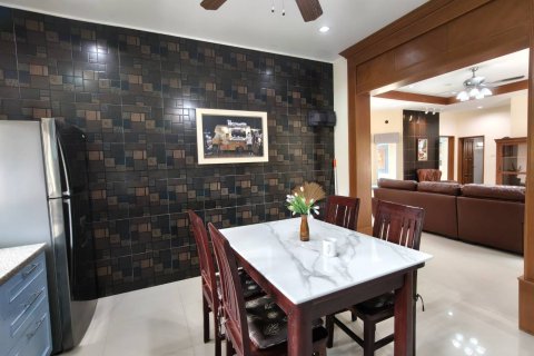 Вилла в Хуа Хине, Таиланд с 4 спальнями  № 151220 - фото 22