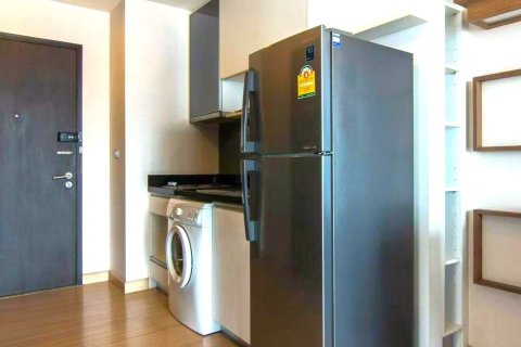 Studio in the Condo in Watthana, Bangkok, Thailand № 169284 - photo 2