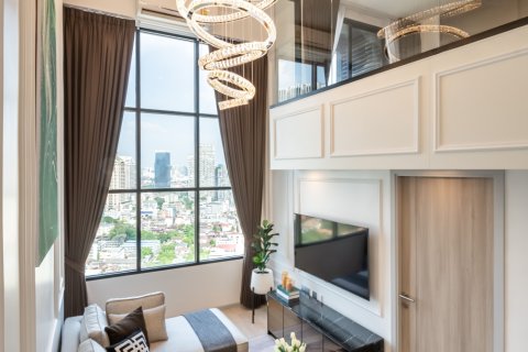 Studio dans le Condo à Sathon, Bangkok, Thaïlande  № 169288