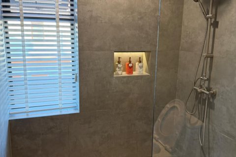 Villa in Phuket, Thailand 3 bedrooms № 169285 - photo 12