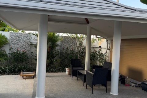 Villa in Phuket, Thailand 3 bedrooms № 169285 - photo 16