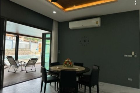 Villa in Phuket, Thailand 4 bedrooms № 155808 - photo 11