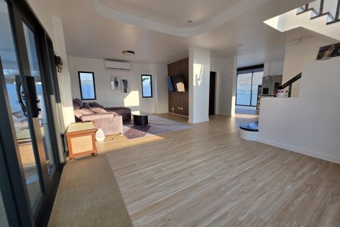 Villa in Ban Chang, Thailand 3 bedrooms № 155813 - photo 11