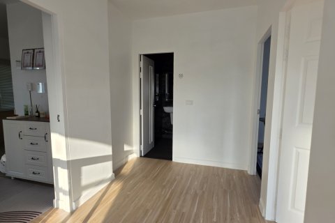 Villa in Ban Chang, Thailand 3 bedrooms № 155813 - photo 27