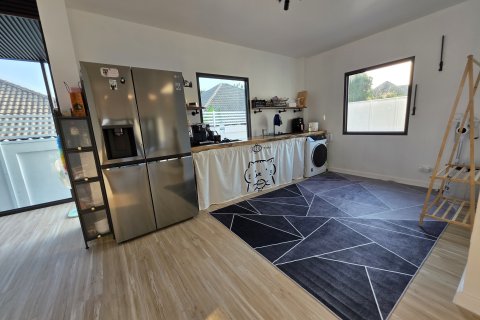 Villa in Ban Chang, Thailand 3 bedrooms № 155813 - photo 18