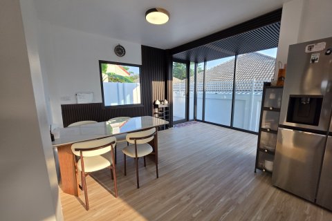 Villa in Ban Chang, Thailand 3 bedrooms № 155813 - photo 22