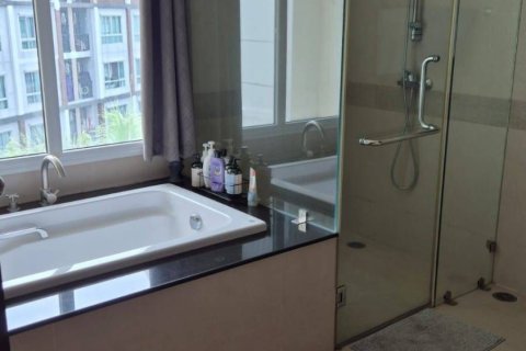 Condo à Kathu, Thaïlande, 2 chambres  № 142324 - photo 10