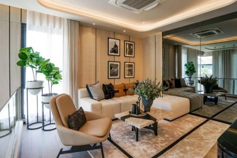 House in Huai Khwang, Bangkok, Thailand 3 bedrooms № 163482 - photo 8