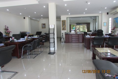 Townhouse in Pattaya, Thailand 5 bedrooms № 163480 - photo 2