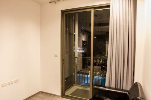 Studio in the Condo in Khlong San, Bangkok, Thailand  № 163477 - photo 2