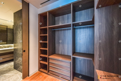 Condo in Bangkok, Thailand, 2 bedrooms  № 209895 - photo 8