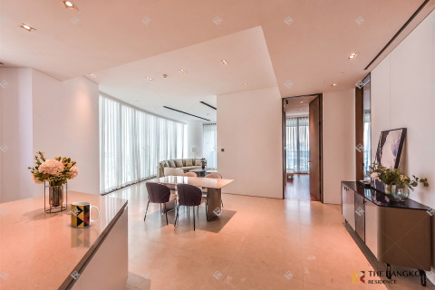 Condo in Bangkok, Thailand, 2 bedrooms  № 209895 - photo 2