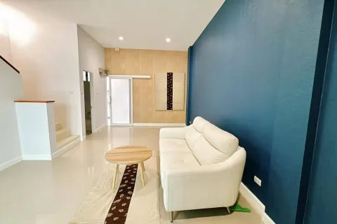 Townhouse in Prawet, Bangkok, Thailand 3 bedrooms № 163497 - photo 4