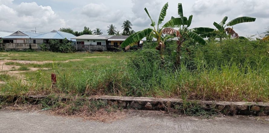 Land in Pattaya, Thailand 3200 sq.m. № 163498