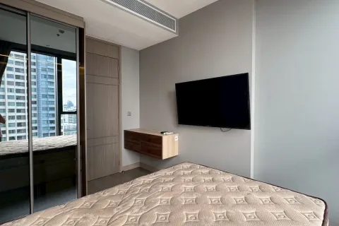 Condo in Huai Khwang, Bangkok, Thailand, 2 bedrooms  № 163499 - photo 2