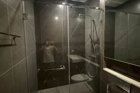 Condo in Huai Khwang, Bangkok, Thailand, 2 bedrooms  № 163499 - photo 17