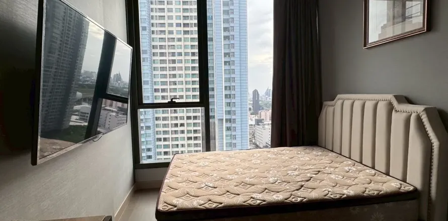 Condo in Huai Khwang, Bangkok, Thailand, 2 bedrooms  № 163499