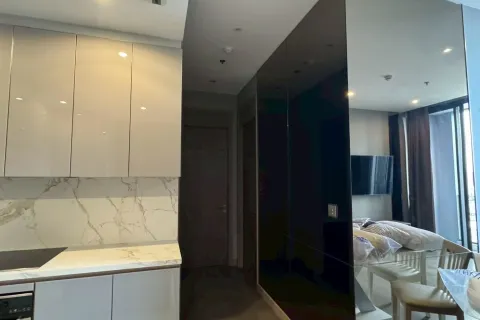 Condo in Huai Khwang, Bangkok, Thailand, 2 bedrooms  № 163499 - photo 16