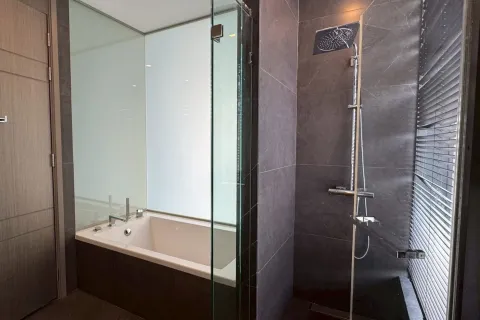 Condo in Huai Khwang, Bangkok, Thailand, 2 bedrooms  № 163499 - photo 9