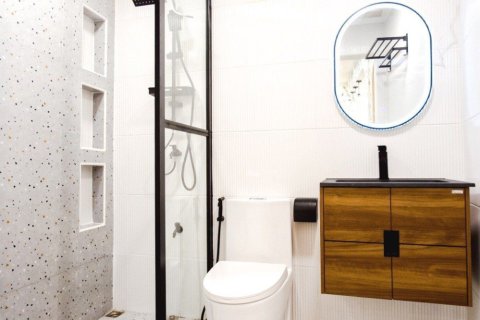 Таунхаус в Бангкоке, Таиланд с 4 спальнями  № 158392 - фото 9