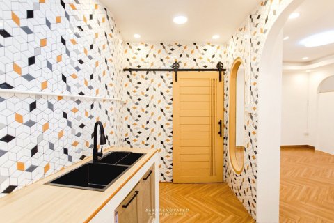 Таунхаус в Бангкоке, Таиланд с 4 спальнями  № 158392 - фото 14