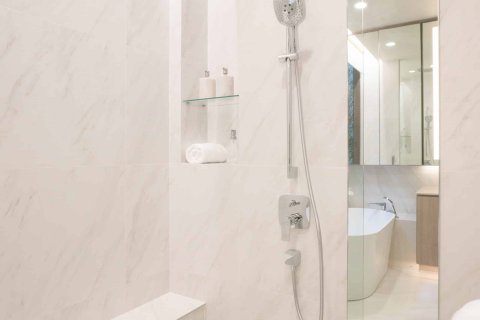 Кондоминиум с 2 спальнями в Бангкоке, Таиланд № 166741 - фото 5