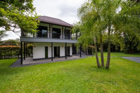 Villa in Chiang Mai, Thailand 5 bedrooms № 155353 - photo 7