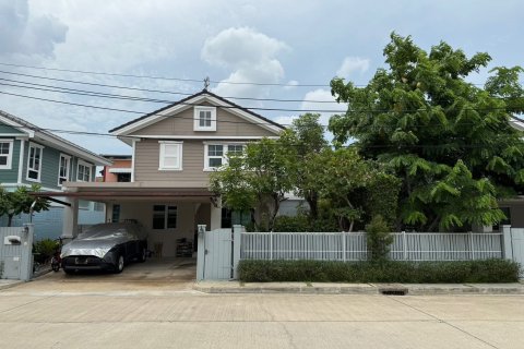 House in Sai Mai, Bangkok, Thailand 3 bedrooms № 147926 - photo 1