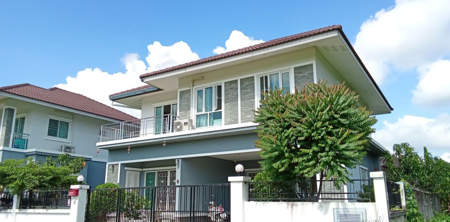 Maison à San Kamphaeng, Thaïlande 3 chambres № 147927