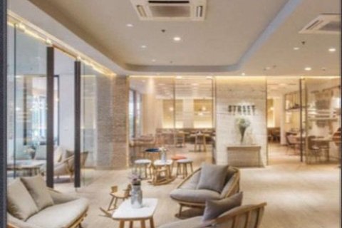 Отель в Самутпракане, Таиланд  № 147925 - фото 1