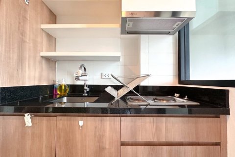 Студия в кондо в Ваттхане, Бангкок, Таиланд № 147928 - фото 15