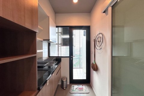 Студия в кондо в Ваттхане, Бангкок, Таиланд № 147928 - фото 13