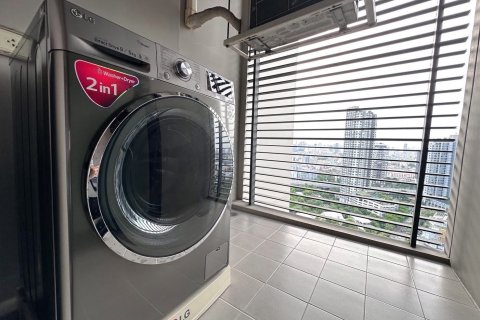 Студия в кондо в Ваттхане, Бангкок, Таиланд № 147928 - фото 19