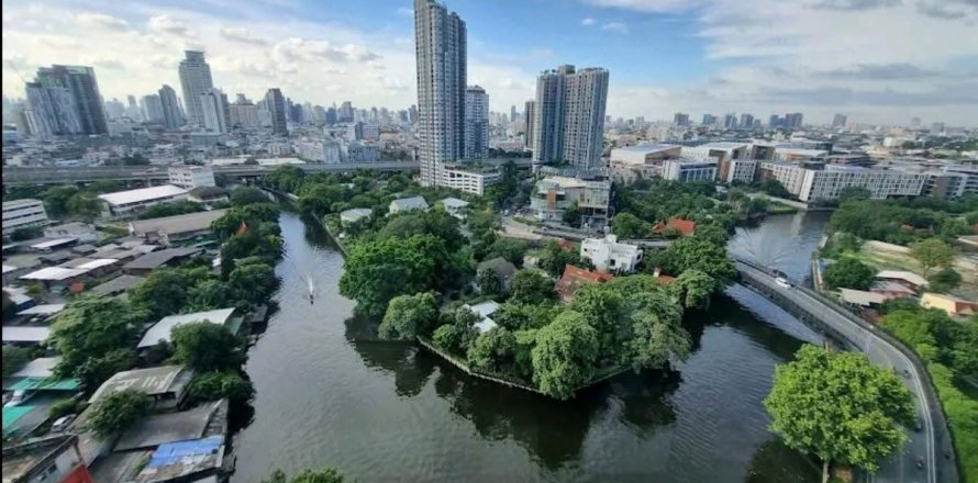 Студия в кондо в Ваттхане, Бангкок, Таиланд № 147928