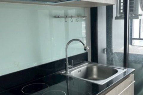 Студия в кондо в Бангкок Яй, Таиланд № 147924 - фото 6