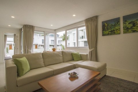 Condo in Ko Samui, Thailand, 1 bedroom № 180095 - photo 4