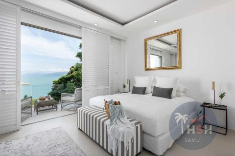 Villa in Ko Samui, Thailand 4 bedrooms № 180094 - photo 8