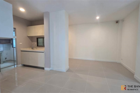 House in Bangkok, Thailand 3 bedrooms № 189180