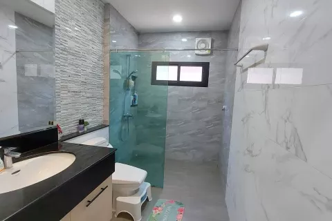 House in Pattaya, Thailand 3 bedrooms № 138002 - photo 16